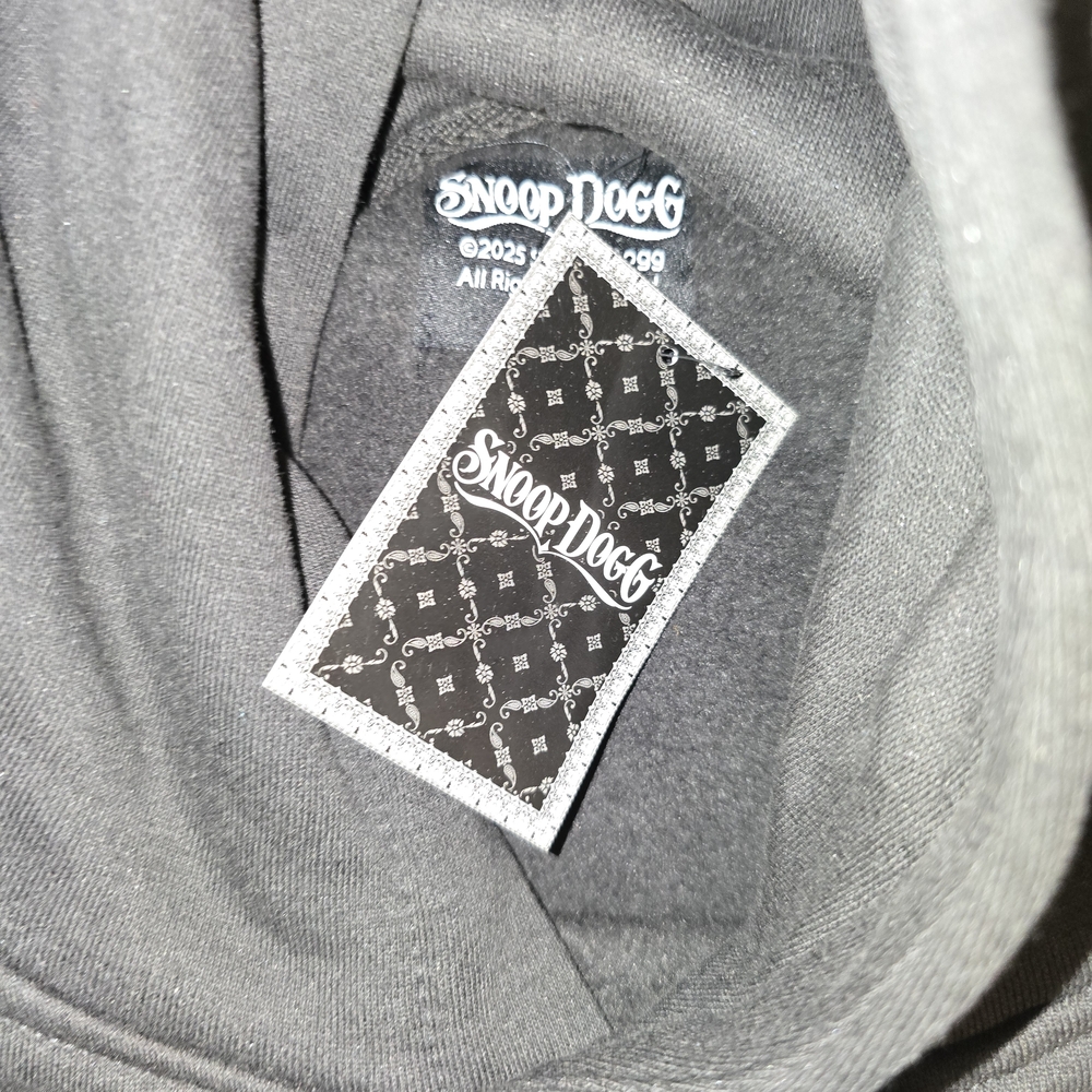 Festive Holiday Hoodie with Snoop Santa Graphic - Picture 3 of 4